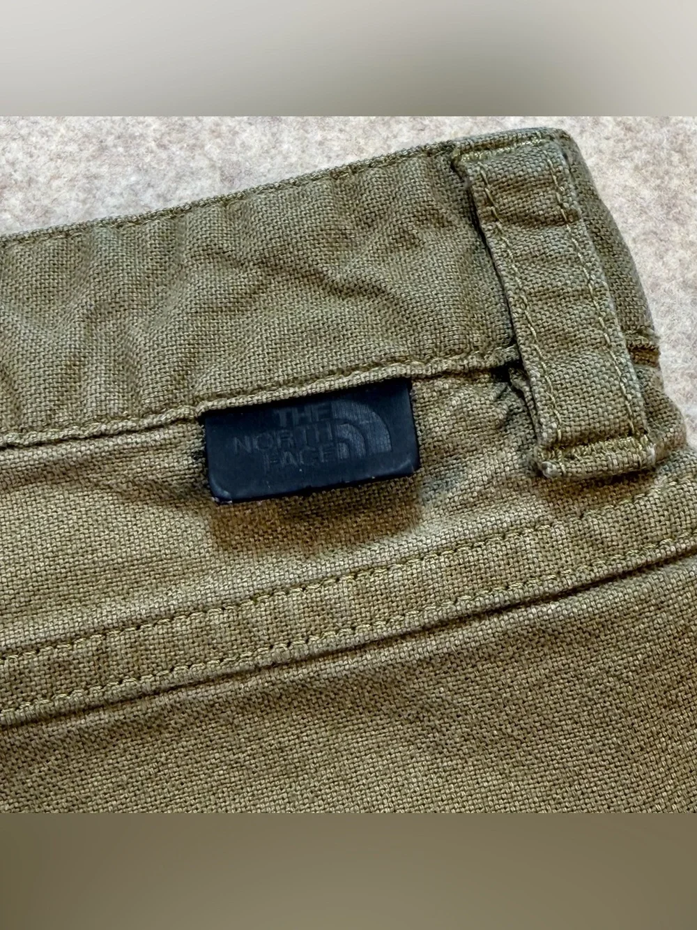 The North Face Olive Green Men’s Cargo/Hiking Pants Sz 38 Outdoor Adventure GUC
